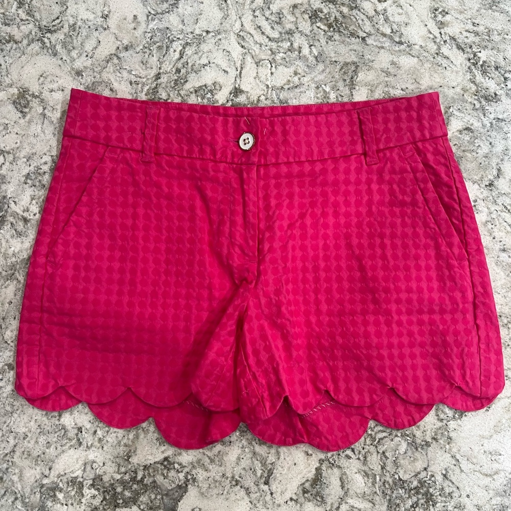 Crown & Ivy Shelby Scallop Shorts Size 4 (Never Worn)